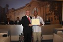 Ver. Rogério Macedo Carrilo homenageia o Sr. José Carlos Gomes-o Capixaba
