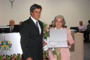 Vereador Joaquim S. Alves e sua homenageada Sra Alice Batista Lemos
