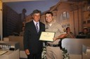 Ver. Joaquim S. Alves entrega diploma ao 3º Sgto Michel Oliveira Chagas
