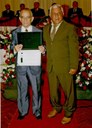 Vereador Luís Carlos e o homenageado Dr. Edmur Rodrigues Penna
