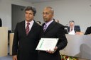 Ver. Joaquim S. Alves e seu homenageado, Sr. Elson de Oliveira Araújo.
