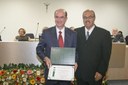 Vereador Waldemar A. Lemes Filho e seu homenageado Dr. Dráuzio Otaviano Ferreira