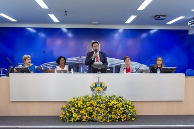 Solenidade de entrega do Diploma "Prof. José Castro de Araújo" 
