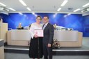 Ver. Marcelo Heitor da Silva e sua homenageada, Sra Kédilei Teixeira de Souza