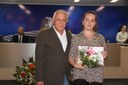 Ver. Luis Carlos Pena e Silva e a homenageada Talita Fagundes Junqueira

