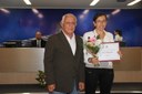 Ver. Luis Carlos Pena e Silva e a homenageada Lilian de Fátima Souza
