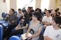 Alunos do Parlamento Jovem recebem segunda oficina de formação política