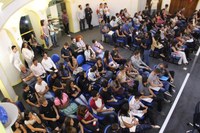 Audiência discute ampliação do meio passe em Poços