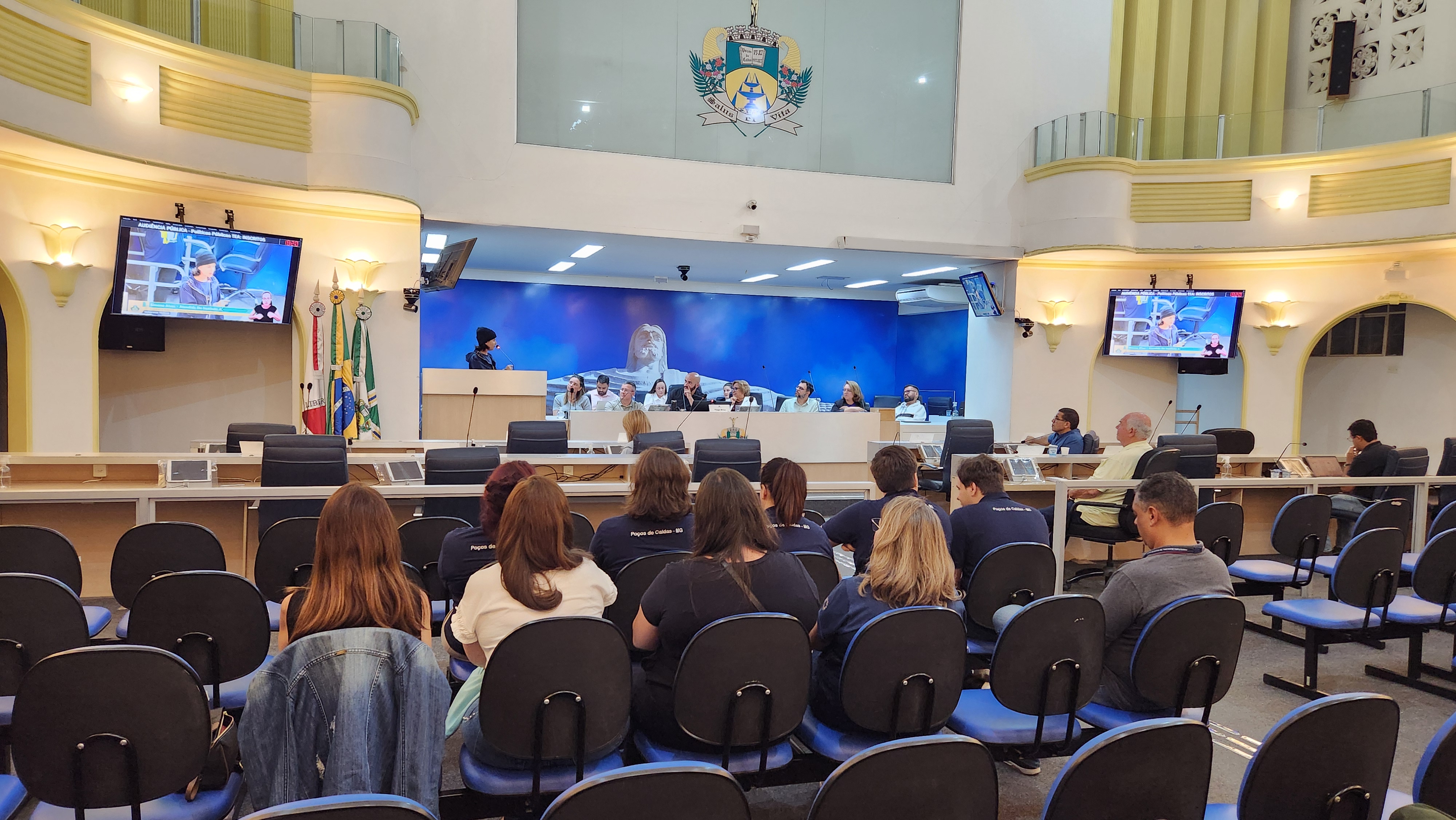 Audiência na Câmara busca fortalecer a rede de atendimento a pessoas com TEA