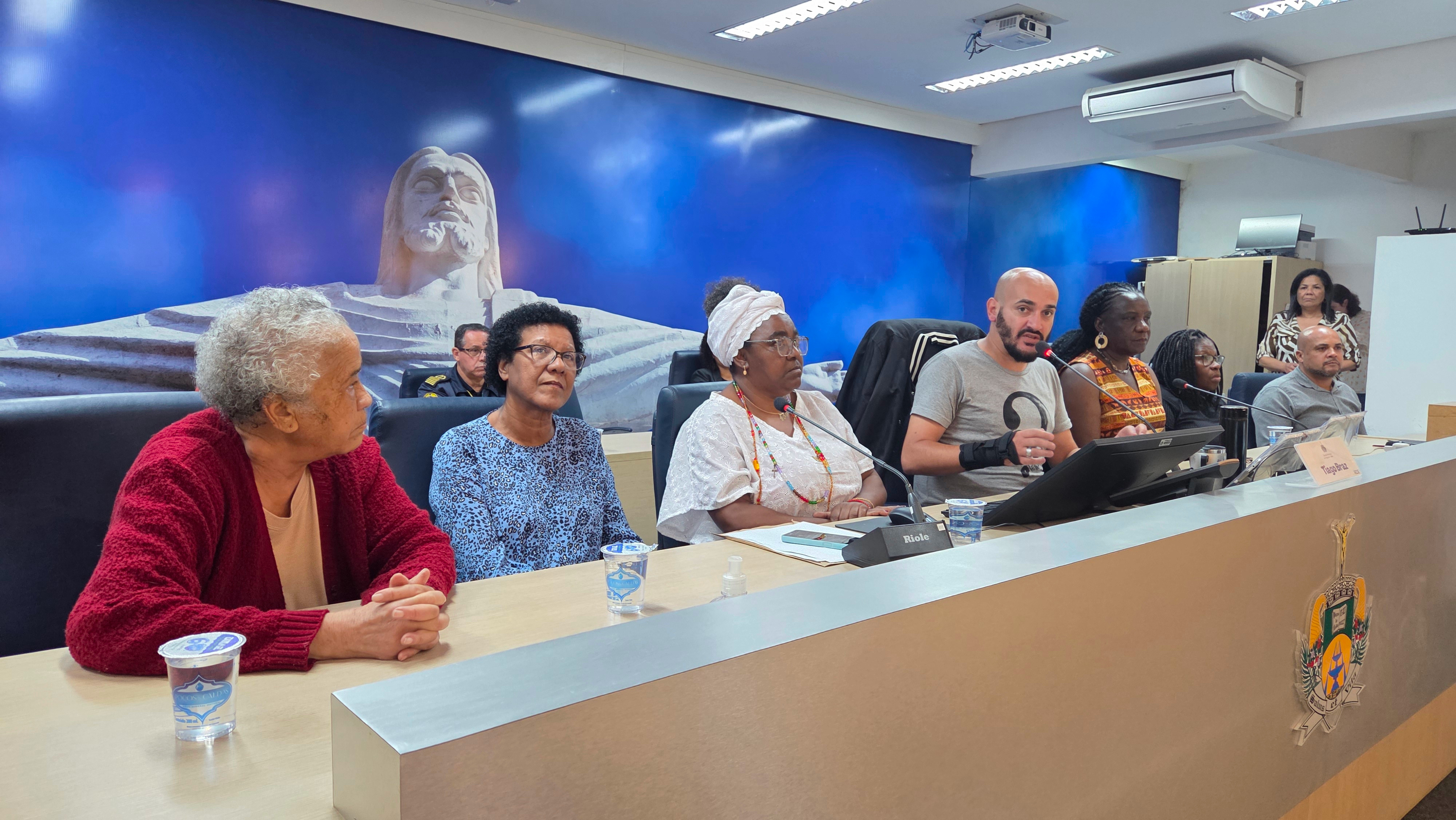 Câmara promove audiência que aponta medidas urgentes contra o racismo estrutural