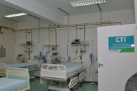 Dificuldade para adquirir equipamentos de UTI preocupa vereadores e gestores de saúde