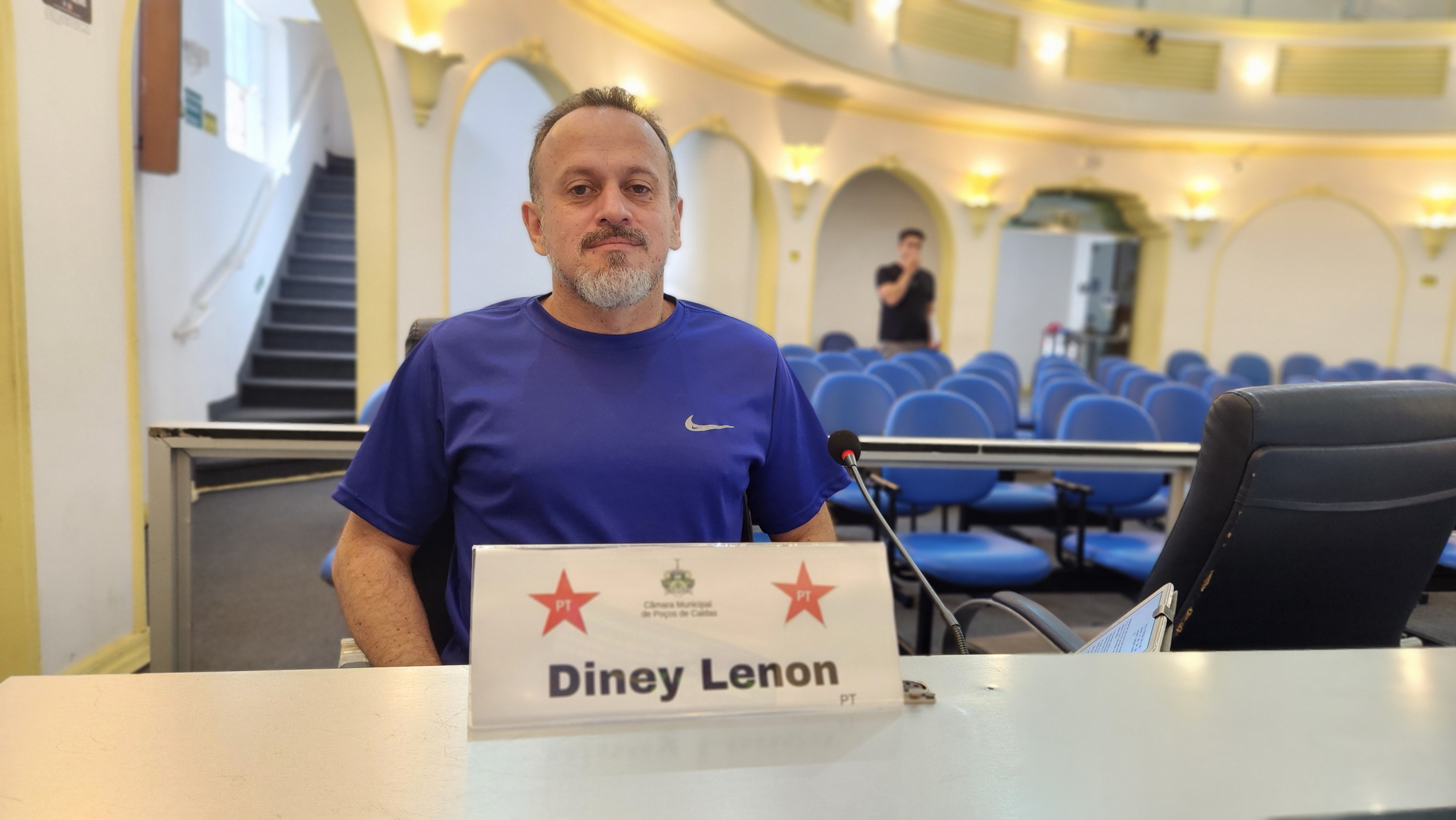 Diney cobra várias melhorias para o Country Club