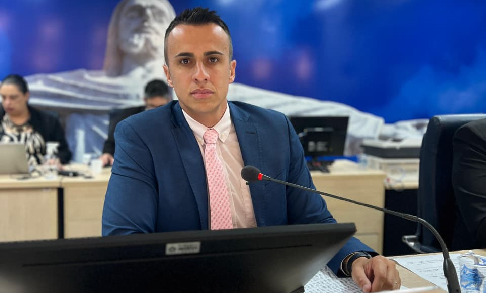 Dofu apresenta Requerimento sobre prevenção a enchentes