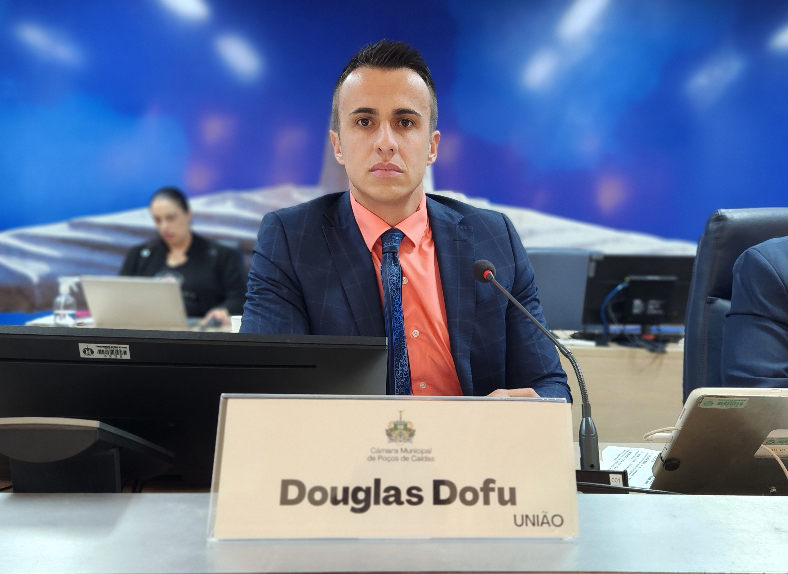 Dofu e Neno solicitam providências à EPR a respeito de segurança na Avenida Alcoa