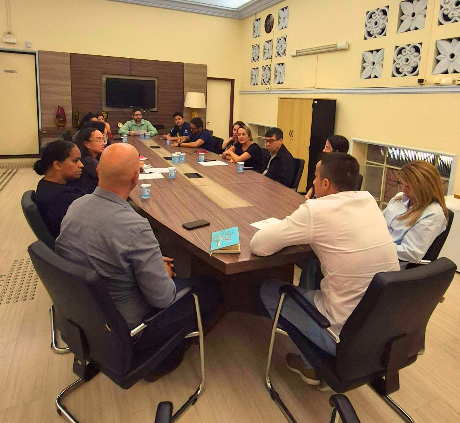 Dofu solicita informações sobre Agentes de Saúde e de Endemias