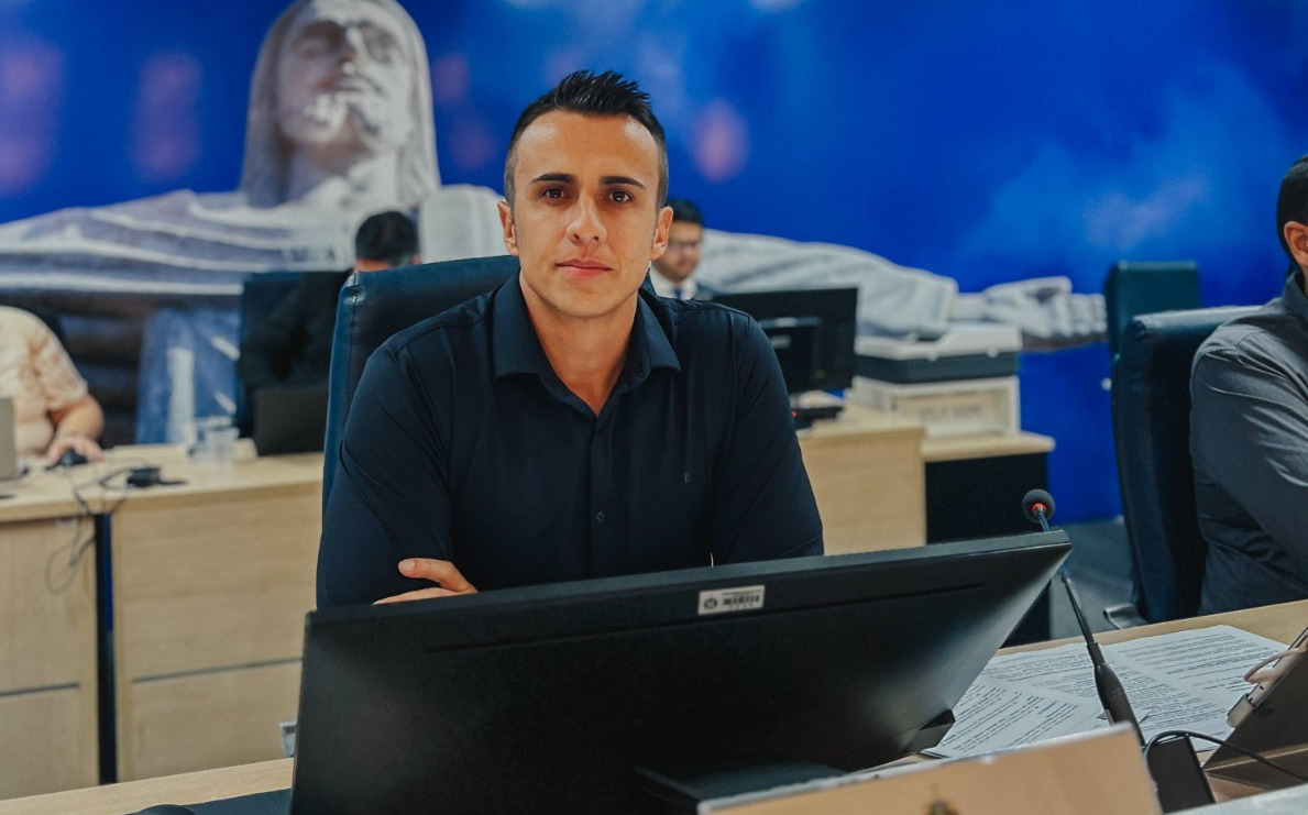 Douglas Dofu pede informações ao Executivo sobre terrenos do Distrito Industrial