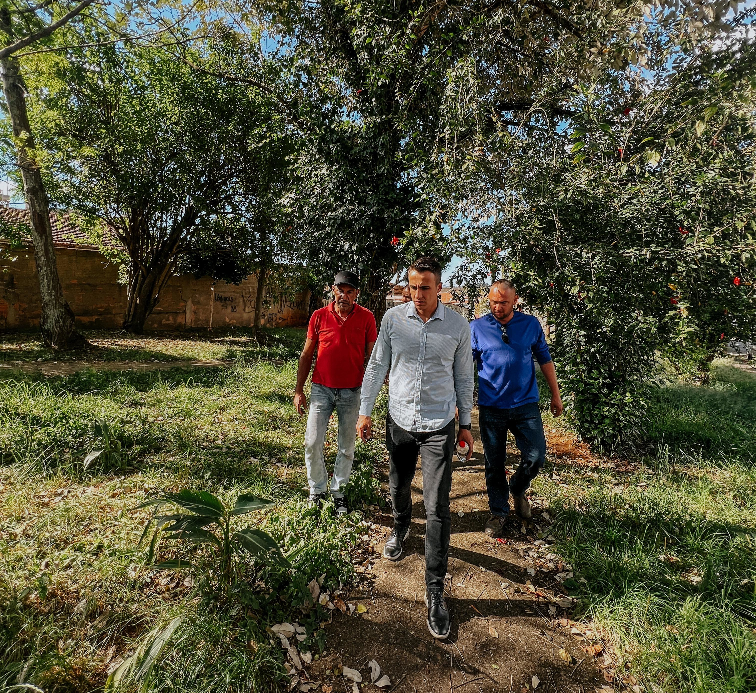 Douglas Dofu pede melhorias no bairro Parque das Nações