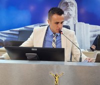 Douglas Dofu questiona falta de medicamento no SUS para pacientes com Esclerose Lateral Amiotrófica