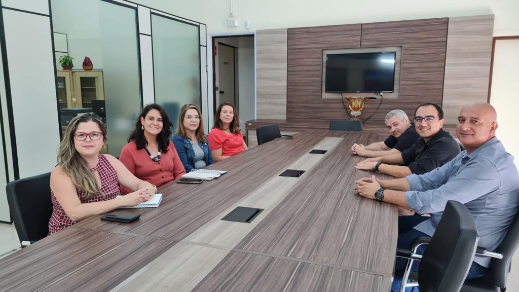 Escola do Legislativo planeja ações para os próximos meses