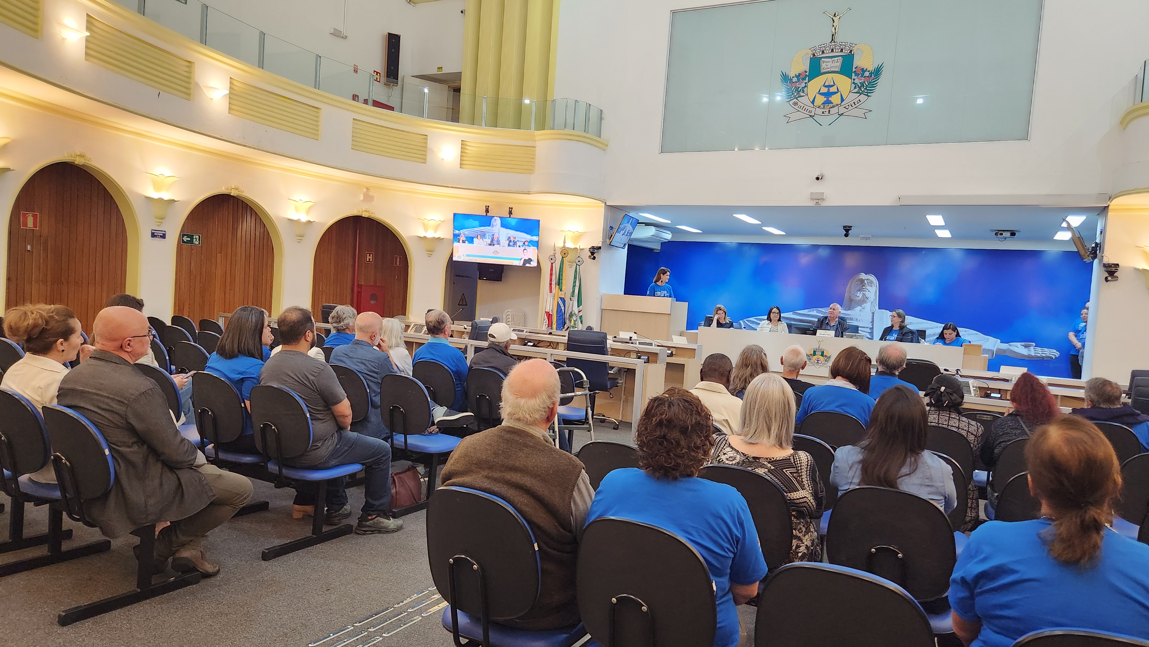Escola do Legislativo realiza encerramento e entrega de certificados do projeto Câmara+