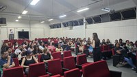 Escola do Legislativo realiza palestra para os estudantes de Pedagogia da UEMG