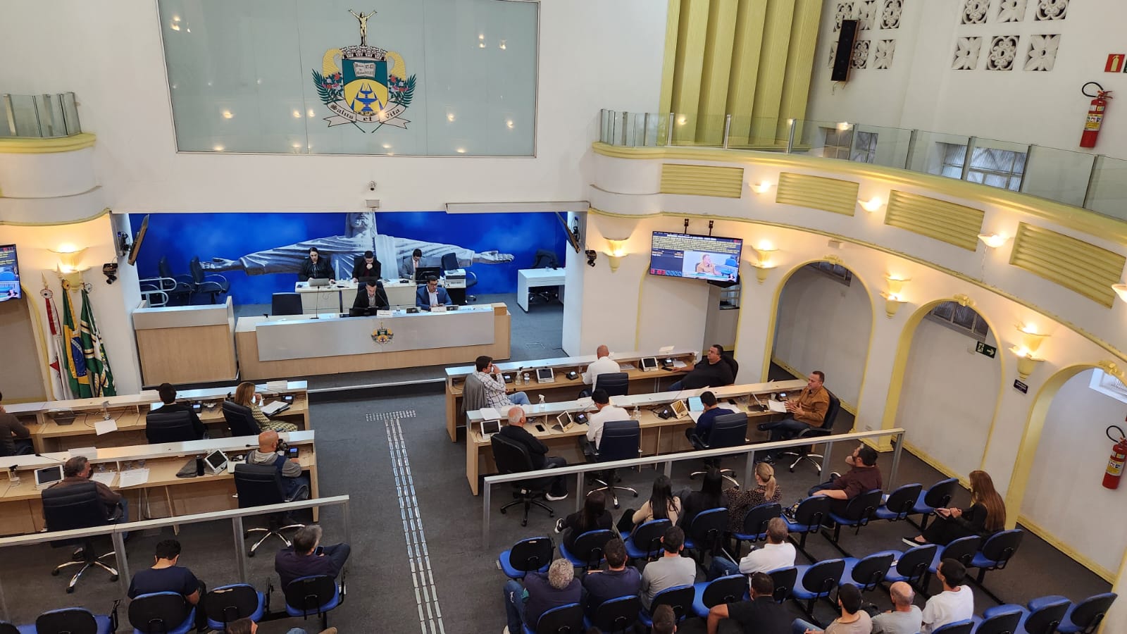 Fim das charretes será tema de audiência pública na Câmara de Poços