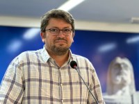 Flavinho quer informações sobre realização de biópsias pelo SUS