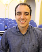 Lucas Arruda apresenta manifestação de apoio aos profissionais dos setores essenciais  do município