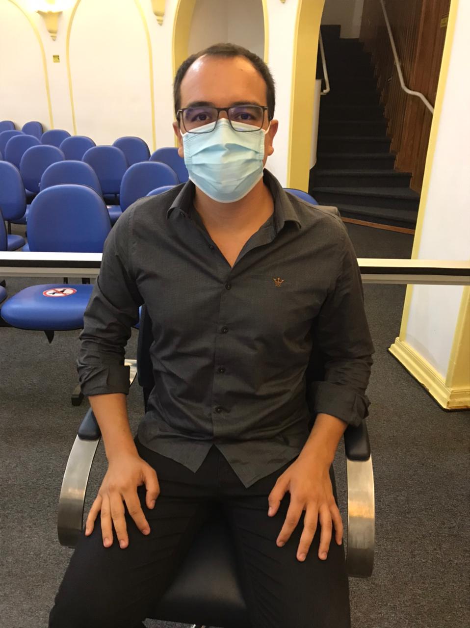 Lucas Arruda sugere aprovação de lei visando à transparência em listas de espera  