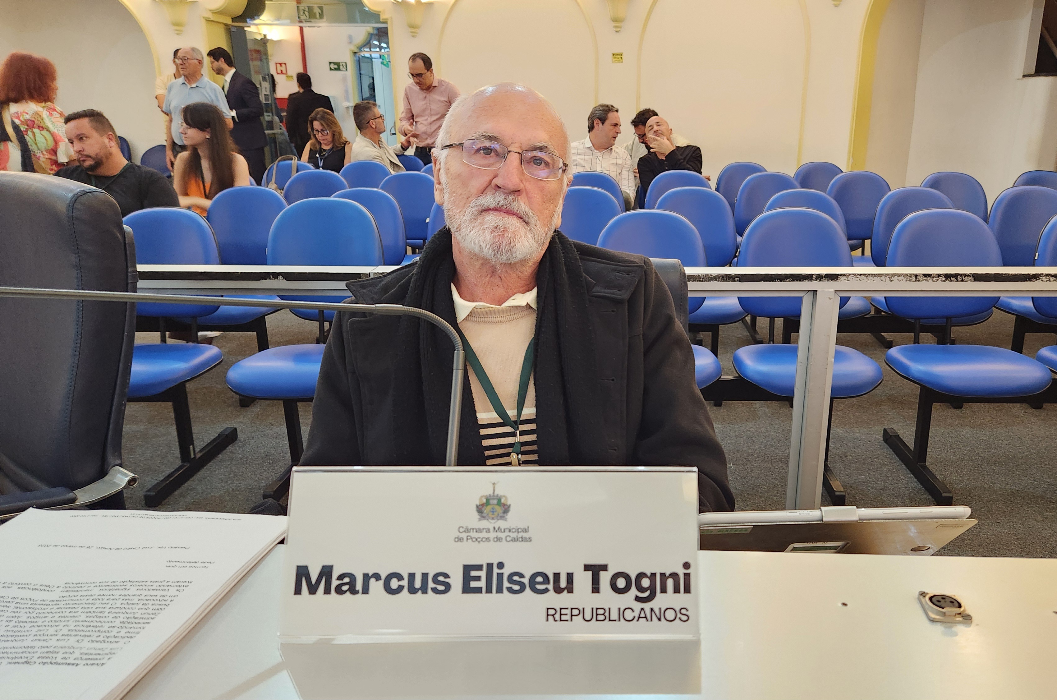 Marcus Togni questiona débitos automáticos no aplicativo da Zona Azul