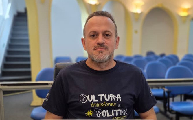 Paralisação na obra da avenida Ubirajara Machado de Moraes é questionada por Diney Lenon