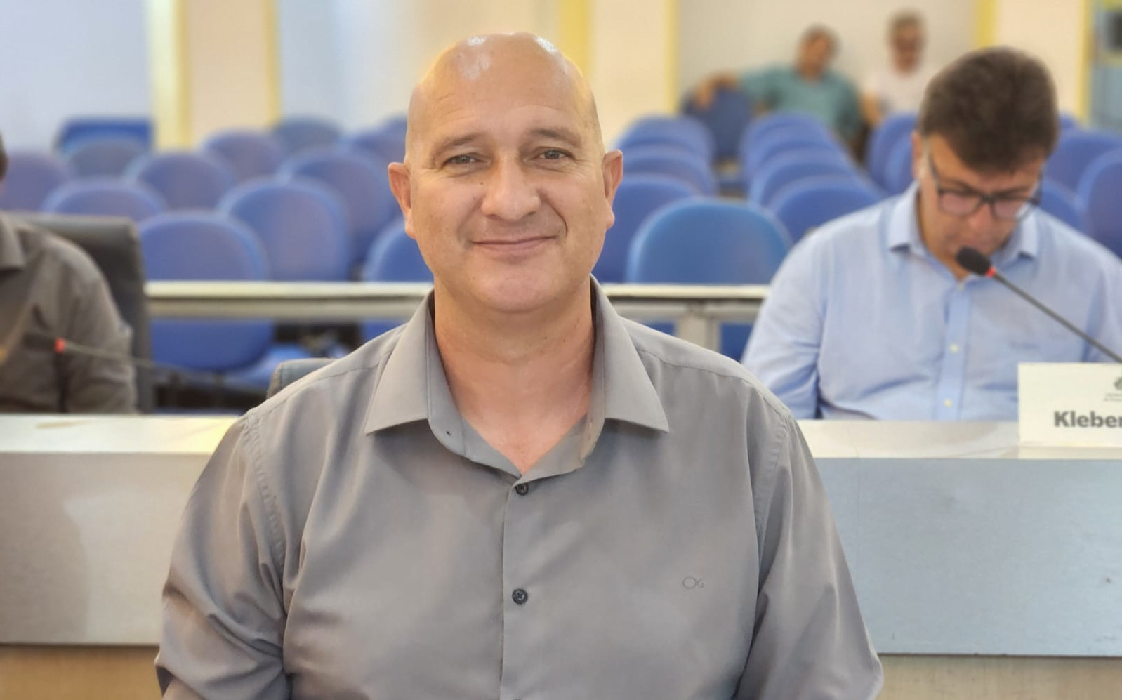 Paulista busca informações sobre situação do cadastro de túmulos no Cemitério da Saudade