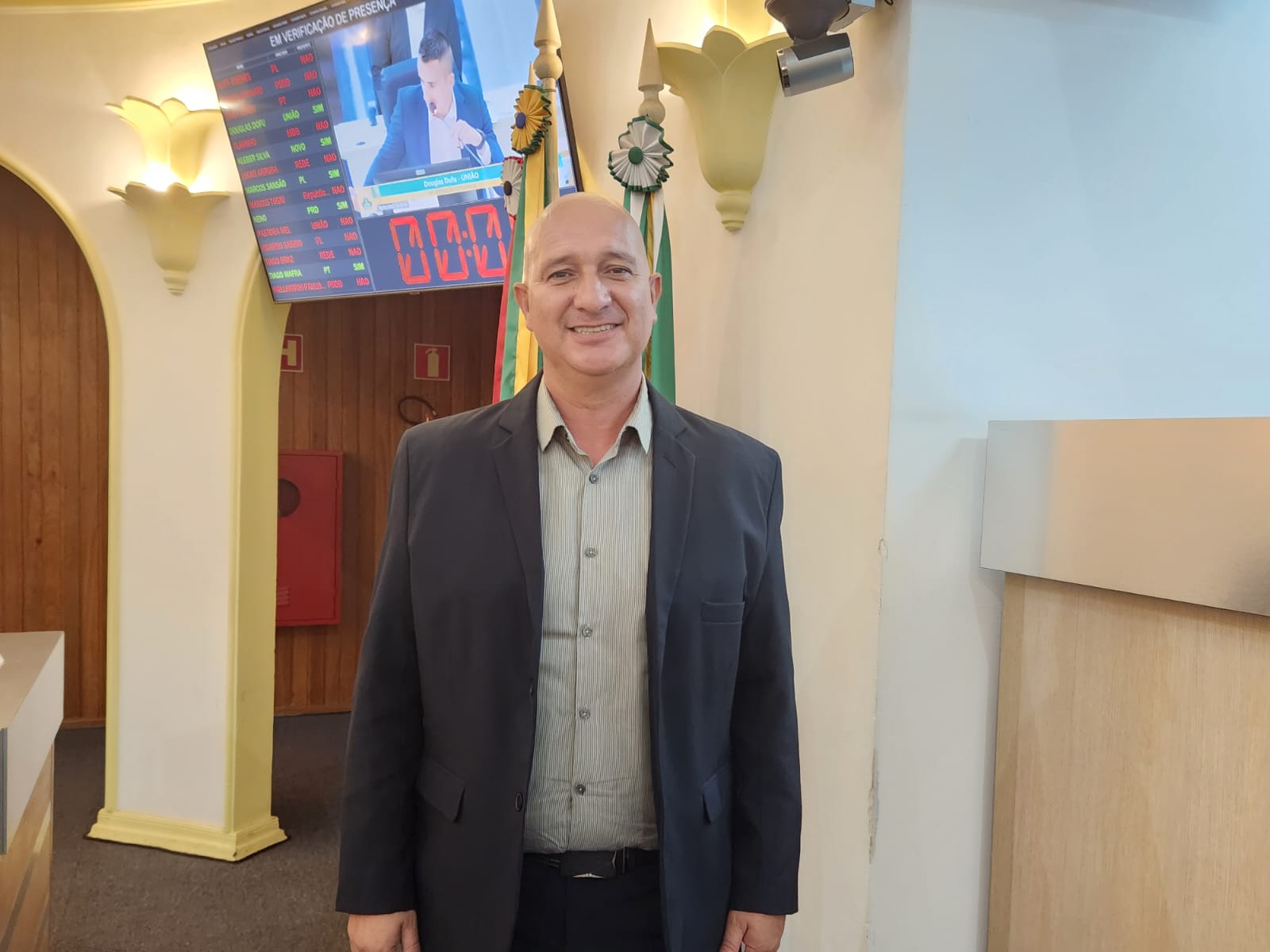 Paulista cobra informações sobre investimentos em saúde mental e atendimento psicológico nas escolas municipais