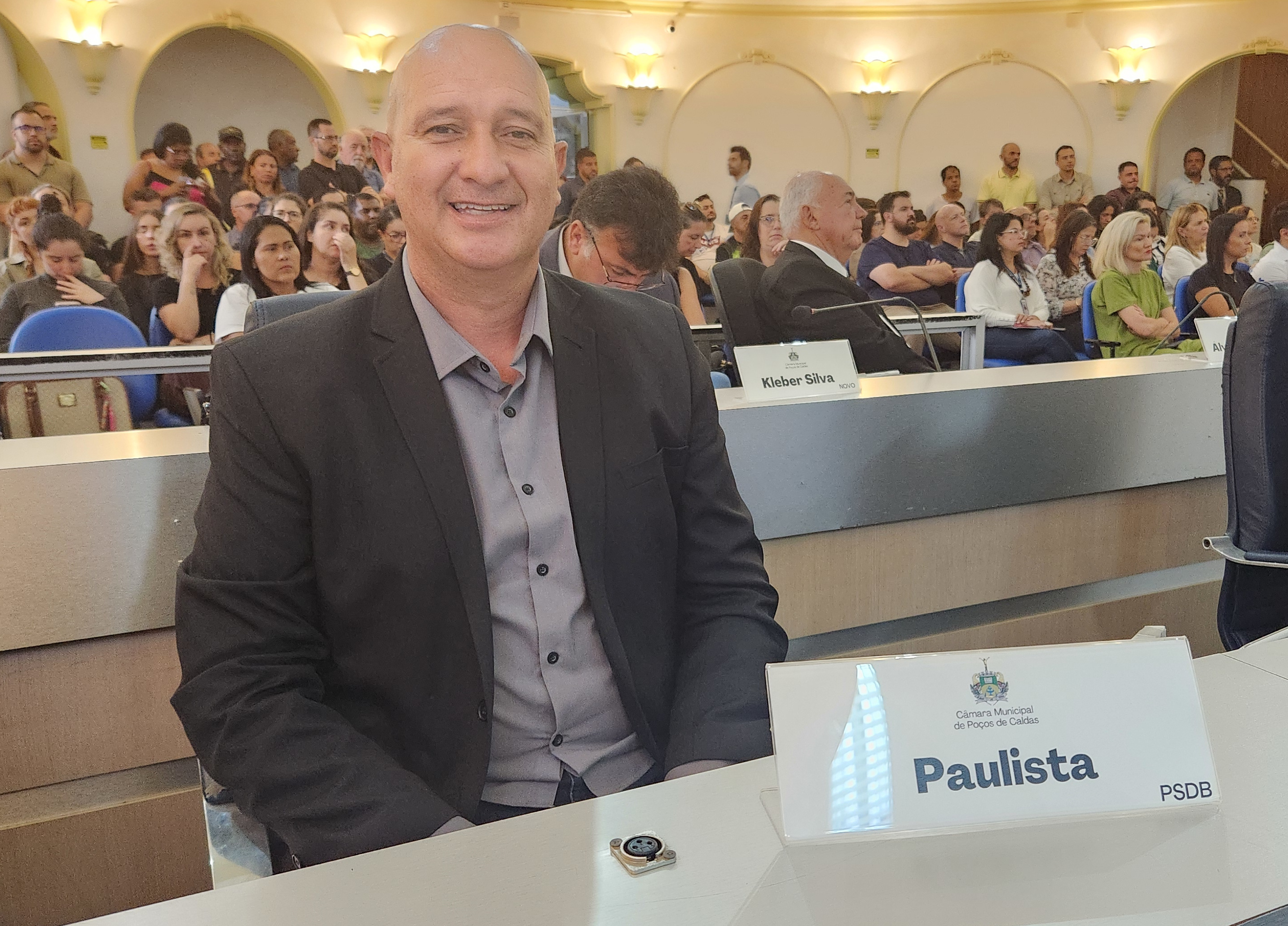 Paulista quer informações sobre recolhimento e guarda de cavalos pelo CCZ