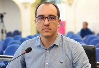 Projeto de lei assegura fornecimento de óculos de grau às famílias de baixa renda