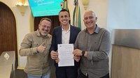 Projeto dos vereadores Diney, Dofu e Paulista institui o Bolsa-Atleta e reforça políticas esportivas em Poços