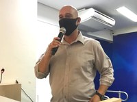 Projeto sugere disponibilização de materiais informativos alertando para recolhimento de excrementos de animais