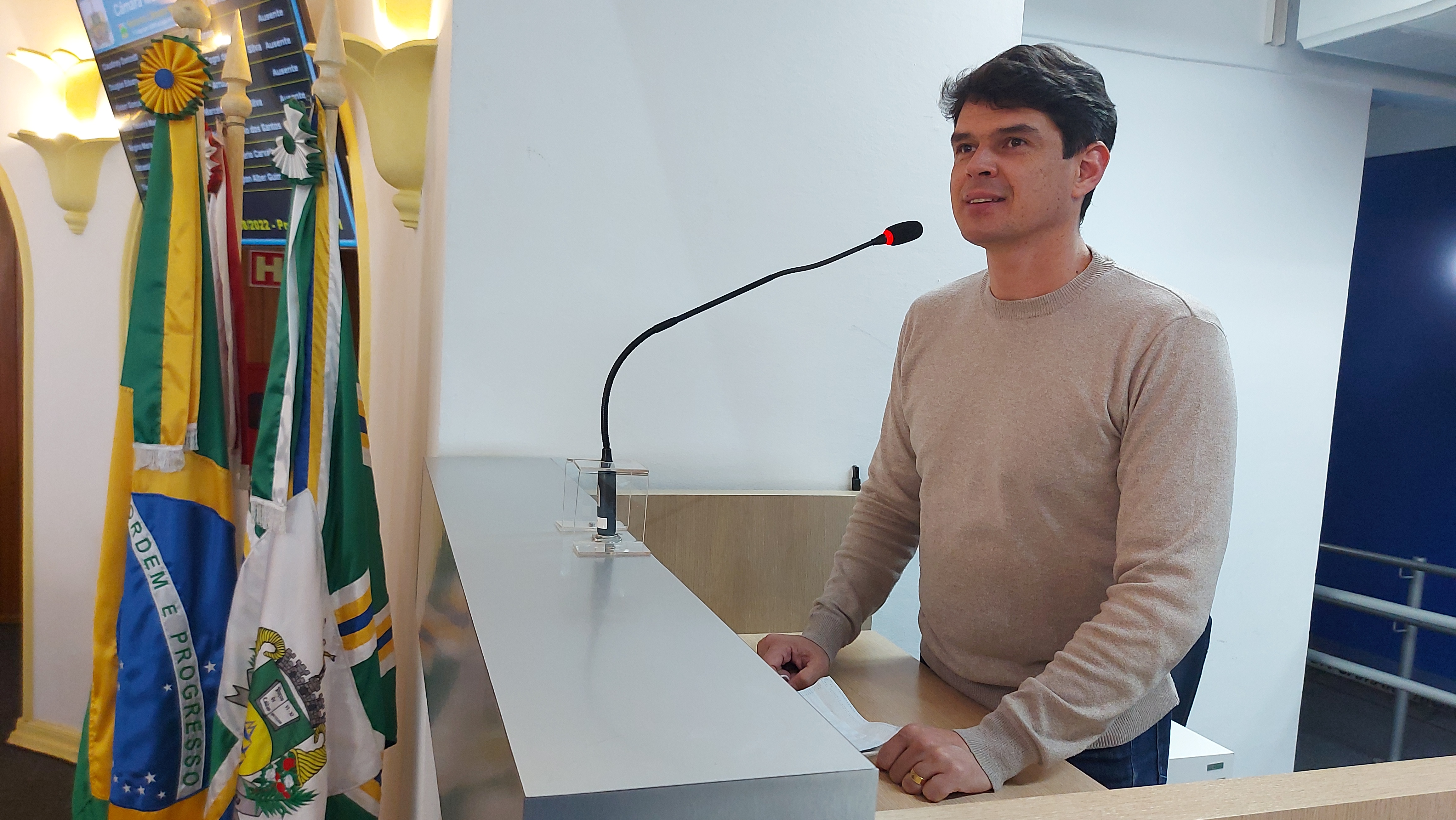 Ricardo Sabino quer informações sobre início da Campanha Antirrábica no município