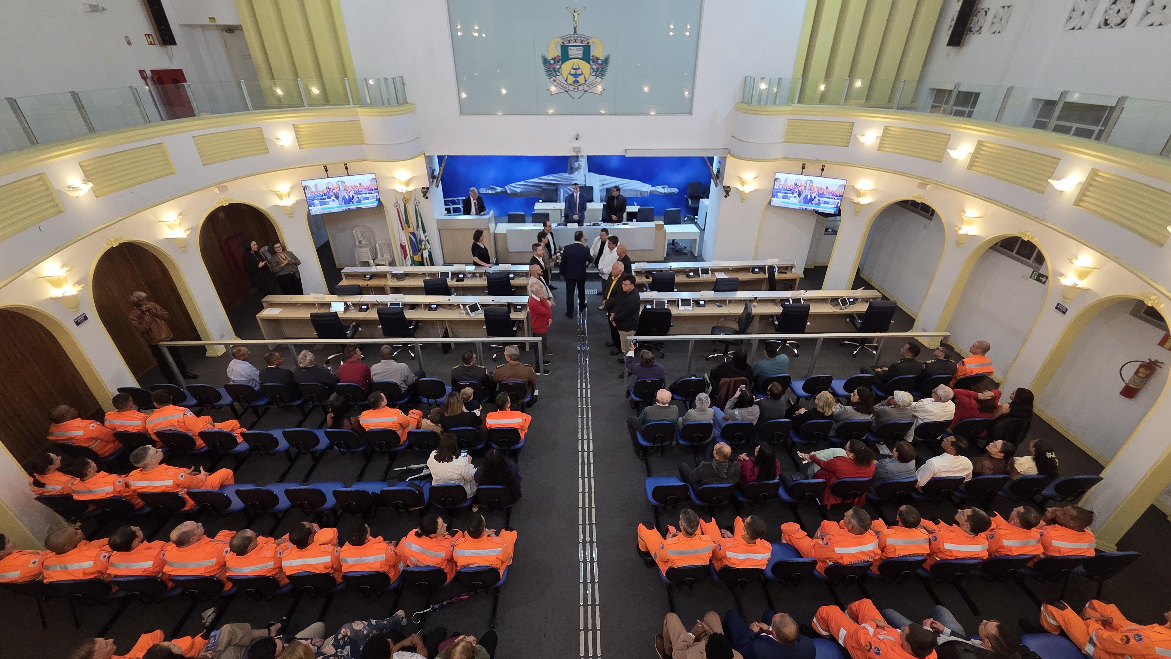 Solenidade homenageia 50 anos do Corpo de Bombeiros Militar em Poços de Caldas