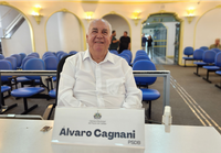 Vereador Álvaro Cagnani recebe respostas sobre impactos dos agrotóxicos na saúde mental e ações de prevenção no município