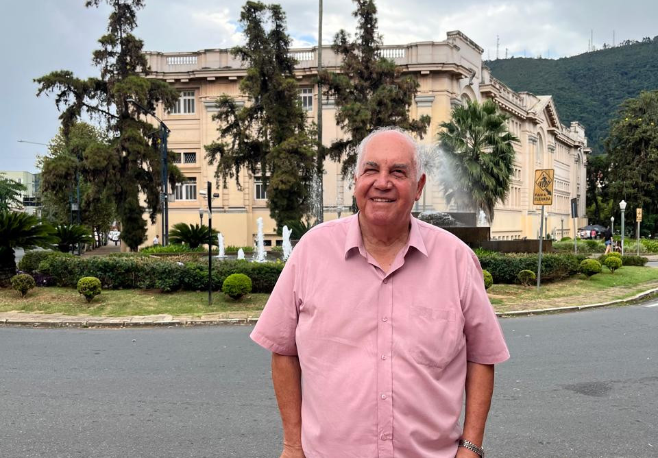 Vereador Álvaro Cagnani sugere melhorias na Praça Pedro Sanches