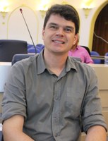 Vereador solicita informações sobre planos de contingenciamento de estabelecimentos ainda fechados em Poços