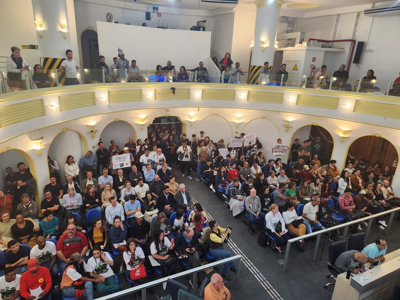 Vereadores vão encaminhar à Prefeitura e à empresa Viridis relatório da audiência de Terras Raras